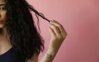 How to Thicken Hair